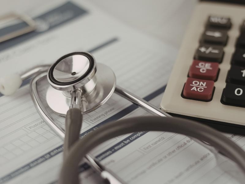 Qual o Processo para Conseguir Medicamentos de Alto Custo Importados?