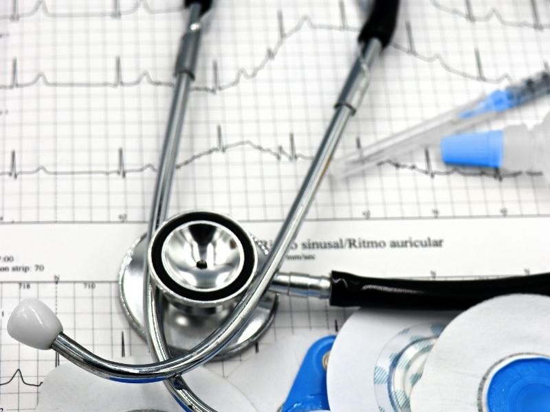 Qual a diferença entre erro médico e complicação médica?