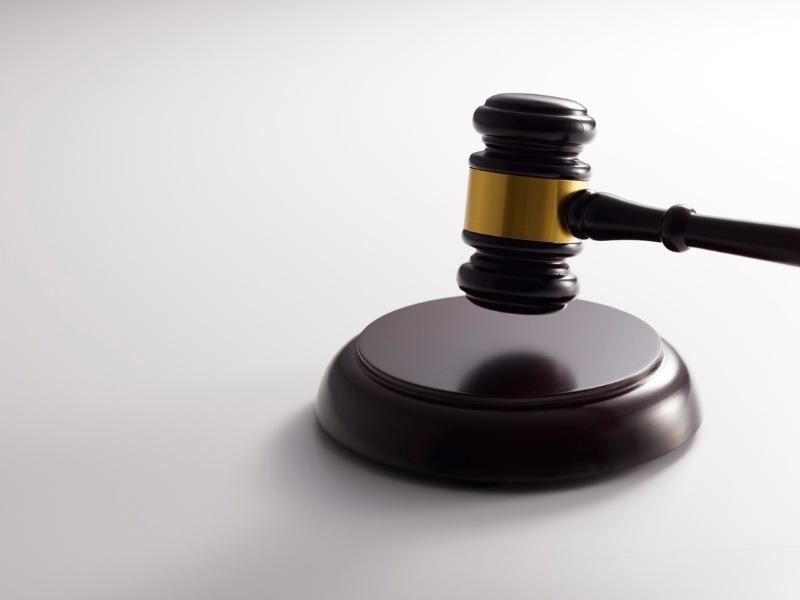 Quais as consequências legais para o médico em casos de negligência?