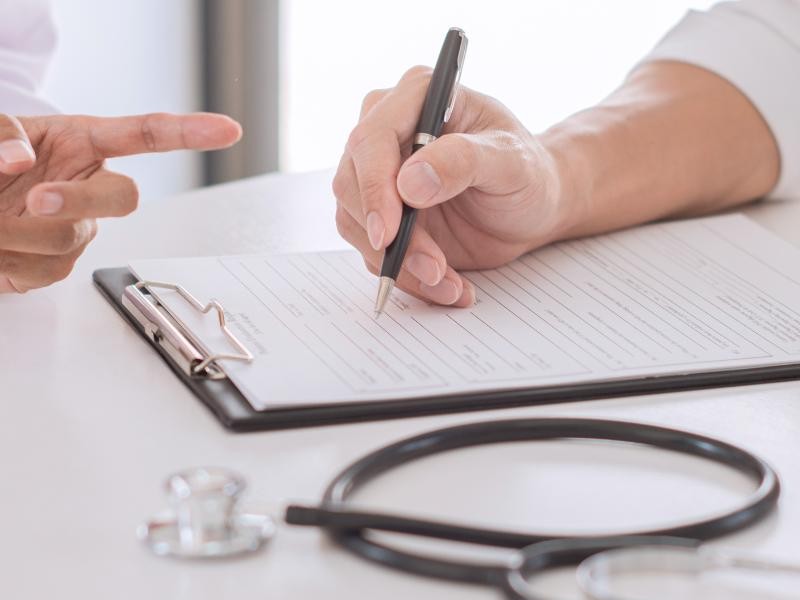 Como Posso Ser Ressarcido por Gastos Extras Após Negligência Médica?