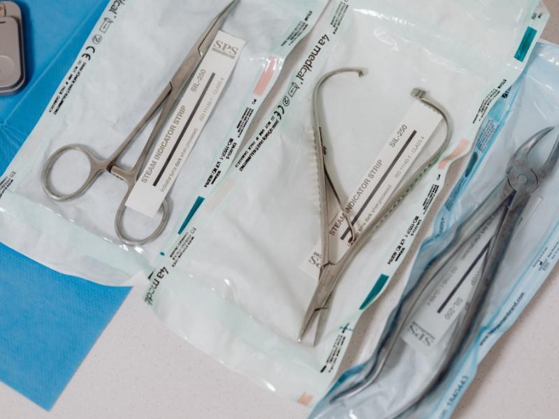 Como Agir se o Plano de Saúde Negar Cobertura de Material Cirúrgico?