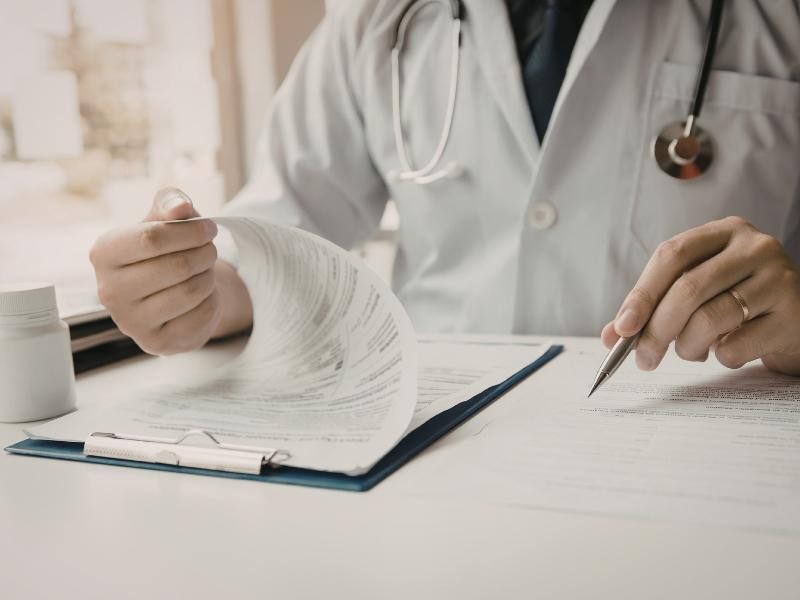 Quando a Troca de Prontuário Pode Ser Considerada Erro Médico?